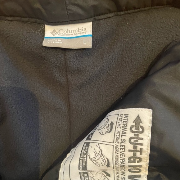 Columbia ski pants
Youth size large - Picture 1 of 3